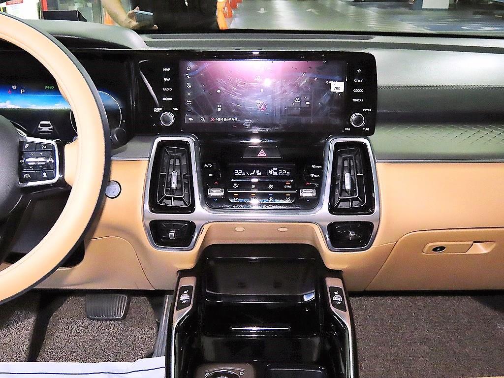 KIA Sorento - Vista 11
