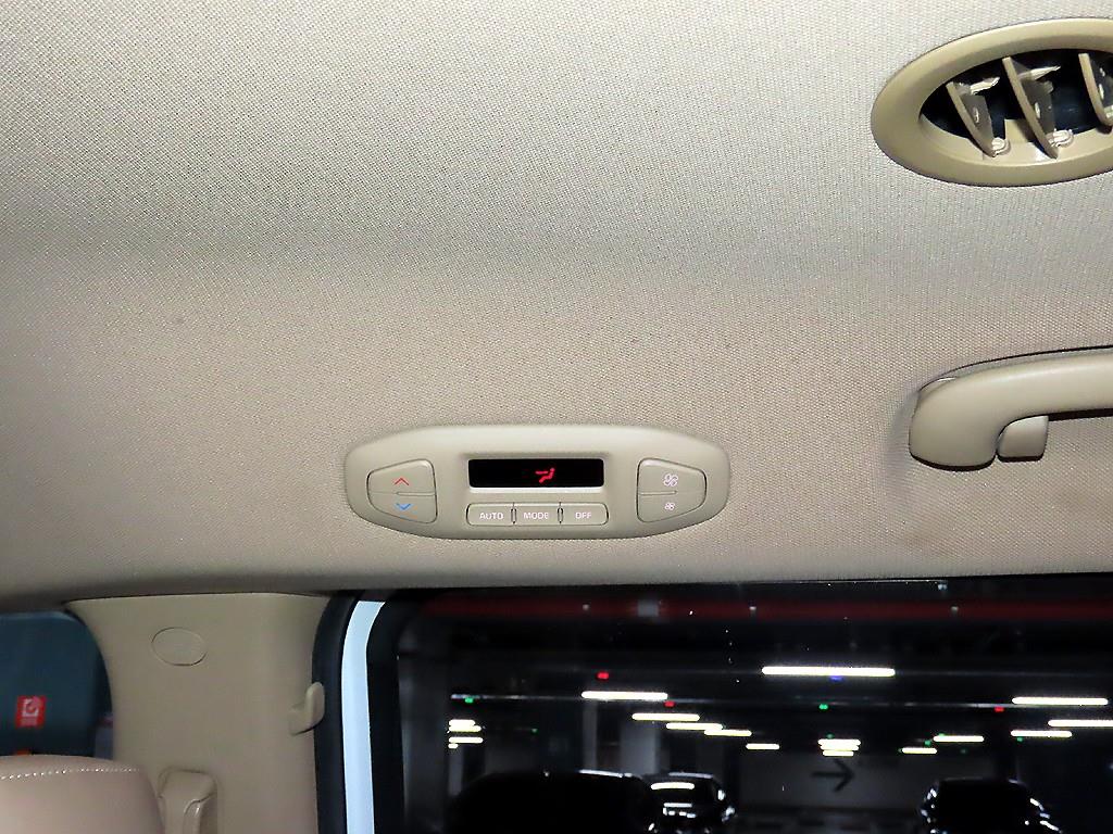 KIA Carnival 2018 - Importación desde Corea - HF Imports Iquique - Foto 17