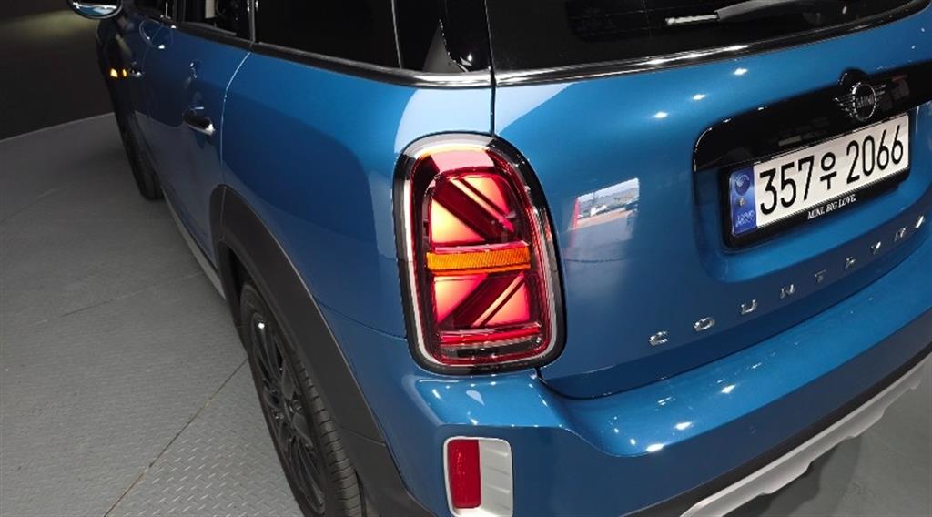 Mini Countryman - Vista 7