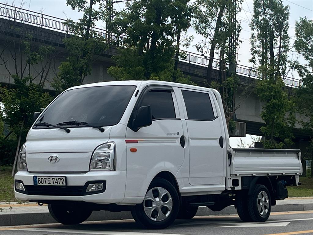 Small Truck Cargo (small) 2022 Blanco - Importación desde Corea - HF Imports Iquique - Foto 1