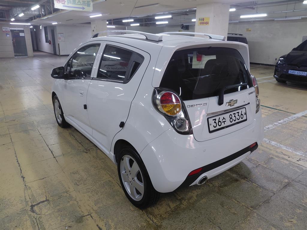 Chevrolet Spark - Vista 6