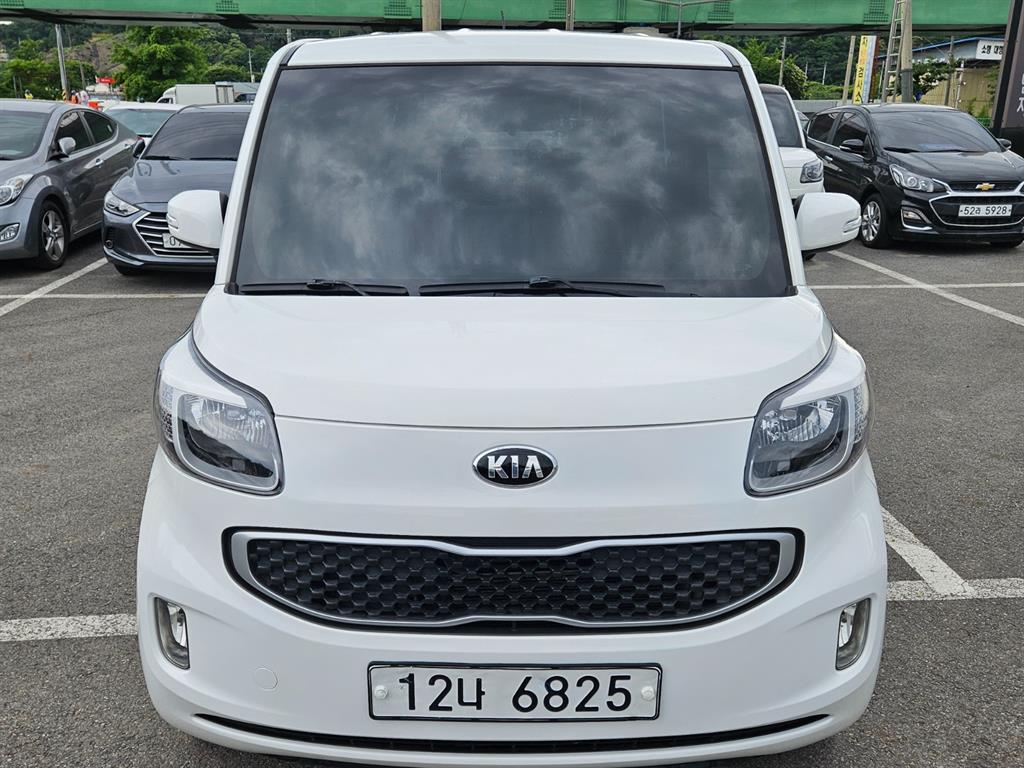 KIA Ray - Vista 2