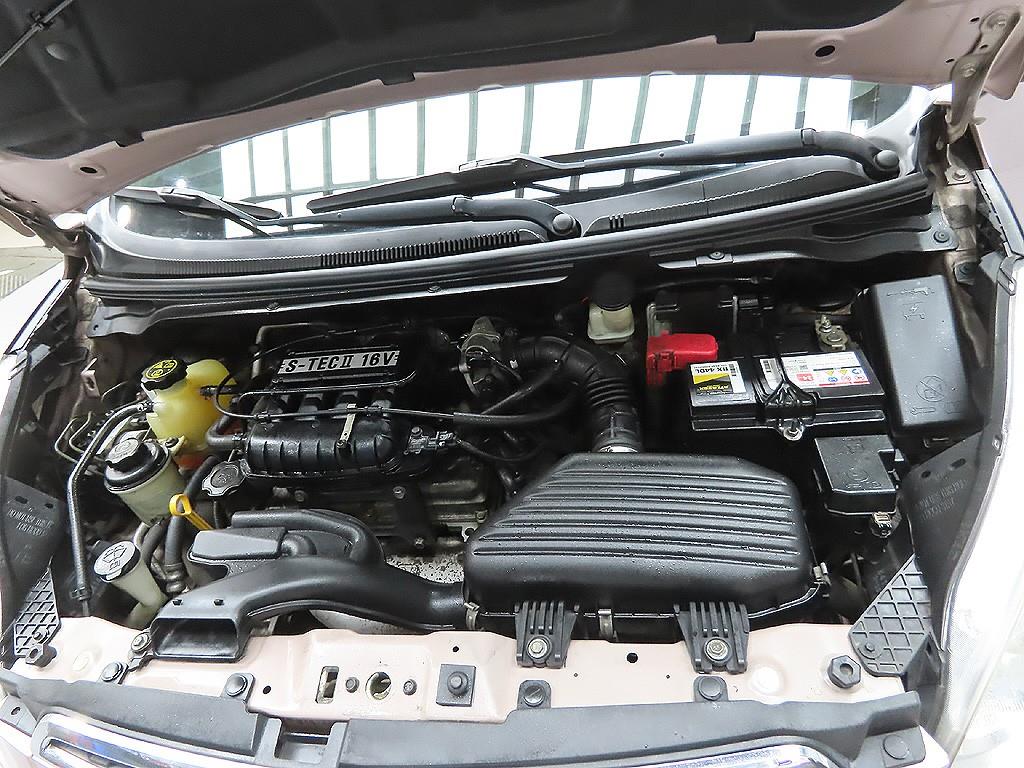 Chevrolet Spark 2012 Morado - Importación desde Corea - HF Imports Iquique - Foto 7