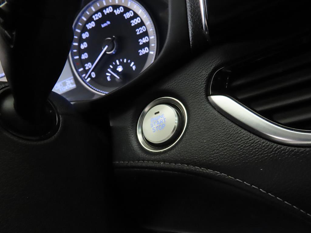 HYUNDAI Grandeur - Vista 10