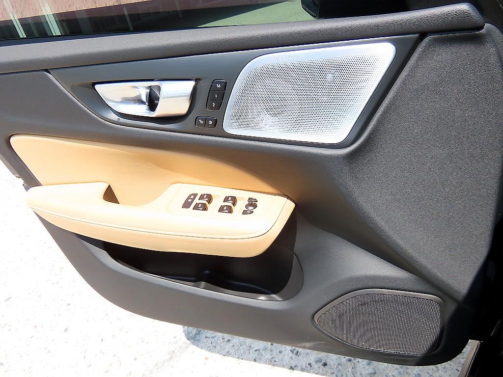Volvo V60 - Vista 12