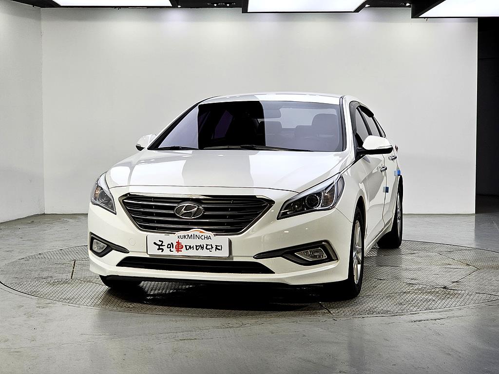 HYUNDAI Sonata - Vista 2