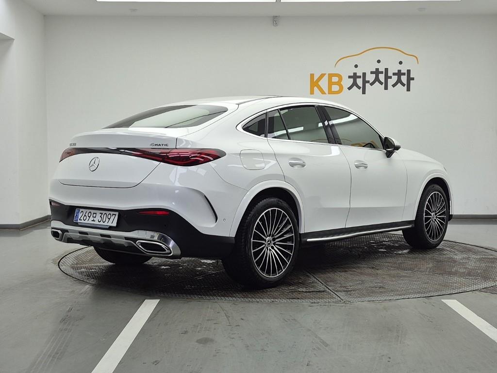 Mercedes Benz GLC Class - Vista 4
