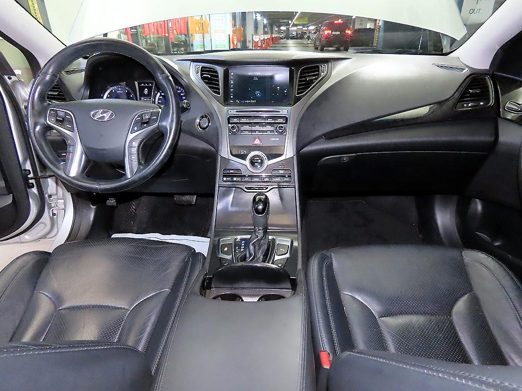 HYUNDAI Grandeur - Vista 10