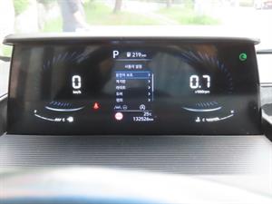 HYUNDAI Staria - Vista 10