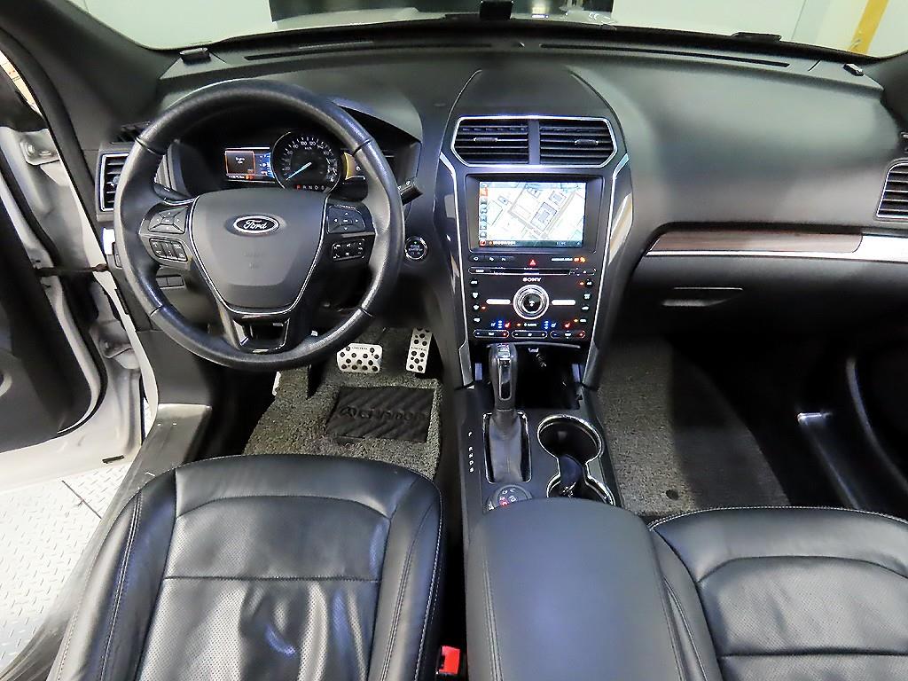 Ford Explorer - Vista 7