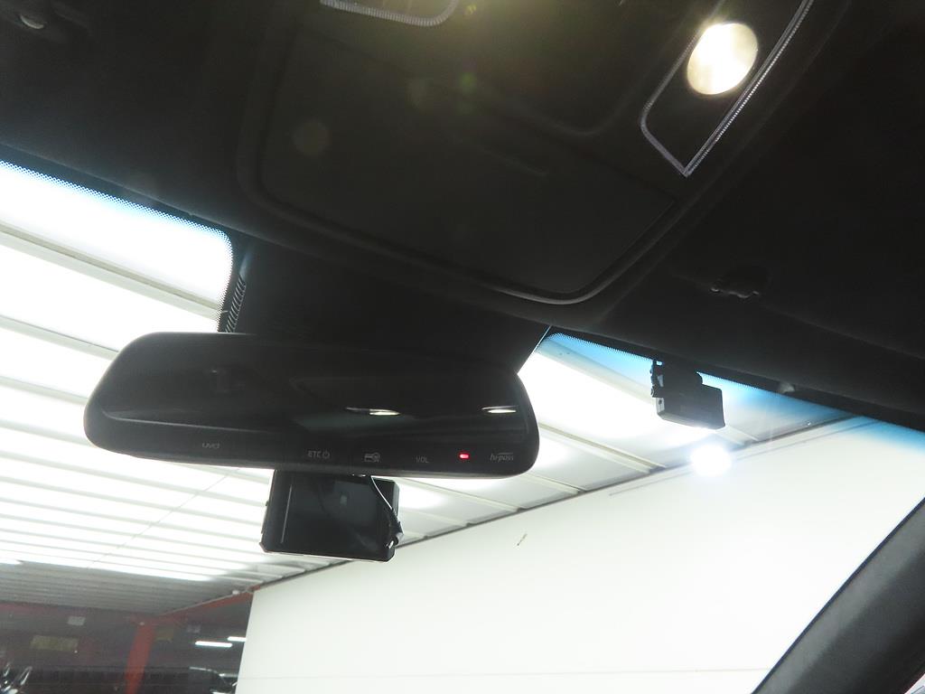 KIA Stinger - Vista 12