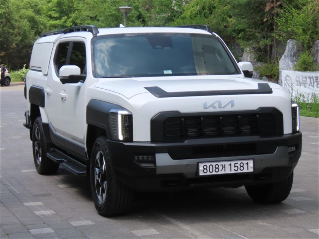KIA Tasman - Vista 3