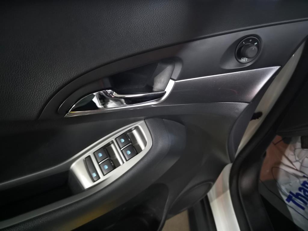 Chevrolet Orlando 2015 Blanco - Importación desde Corea - HF Imports Iquique - Foto 17