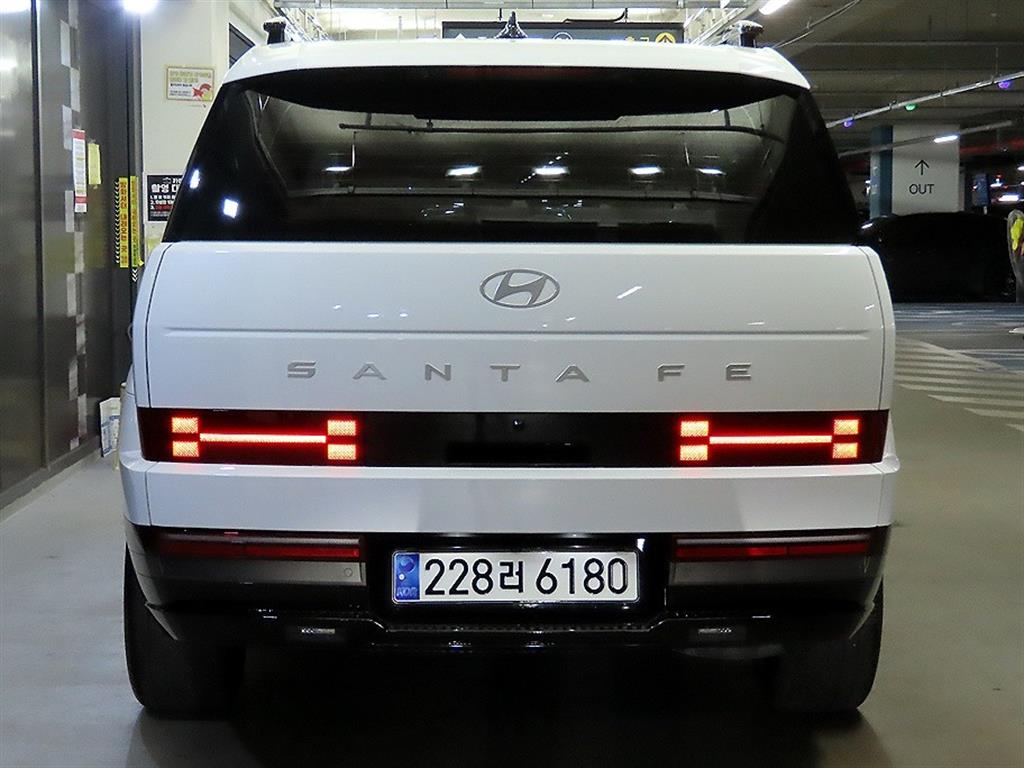 HYUNDAI Santa Fe - Vista 5