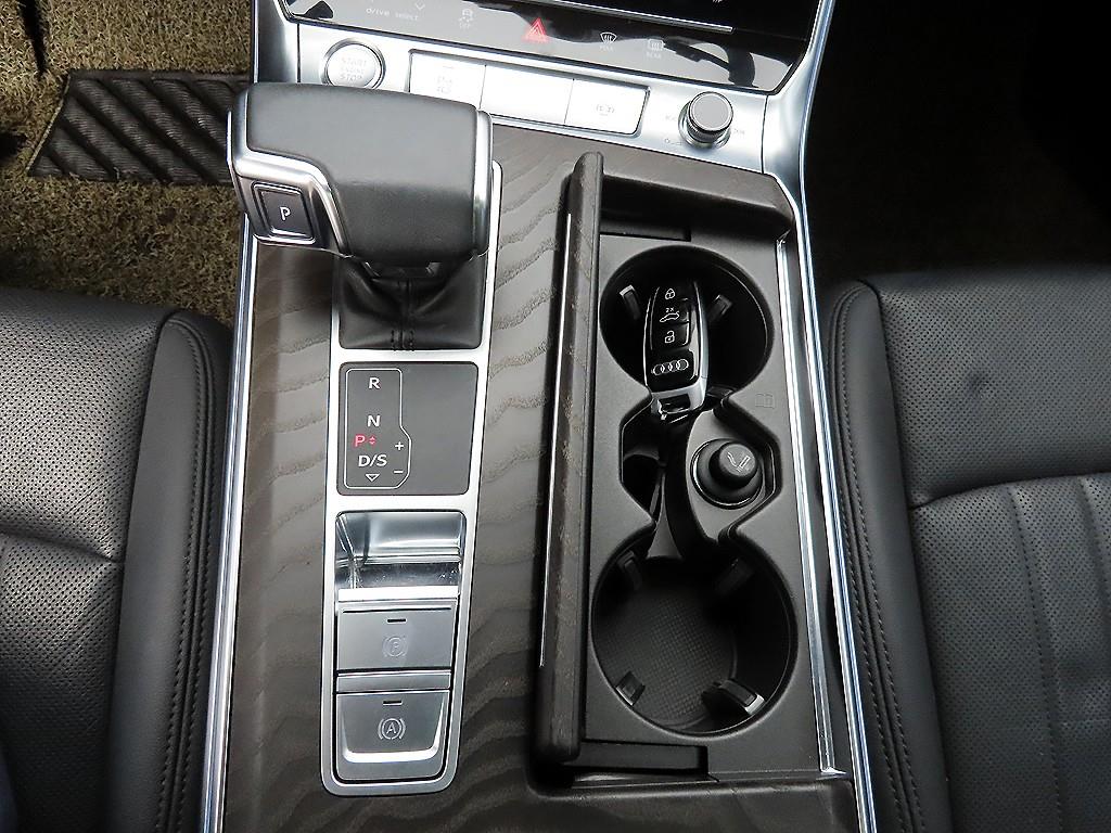 Audi A6 - Vista 10