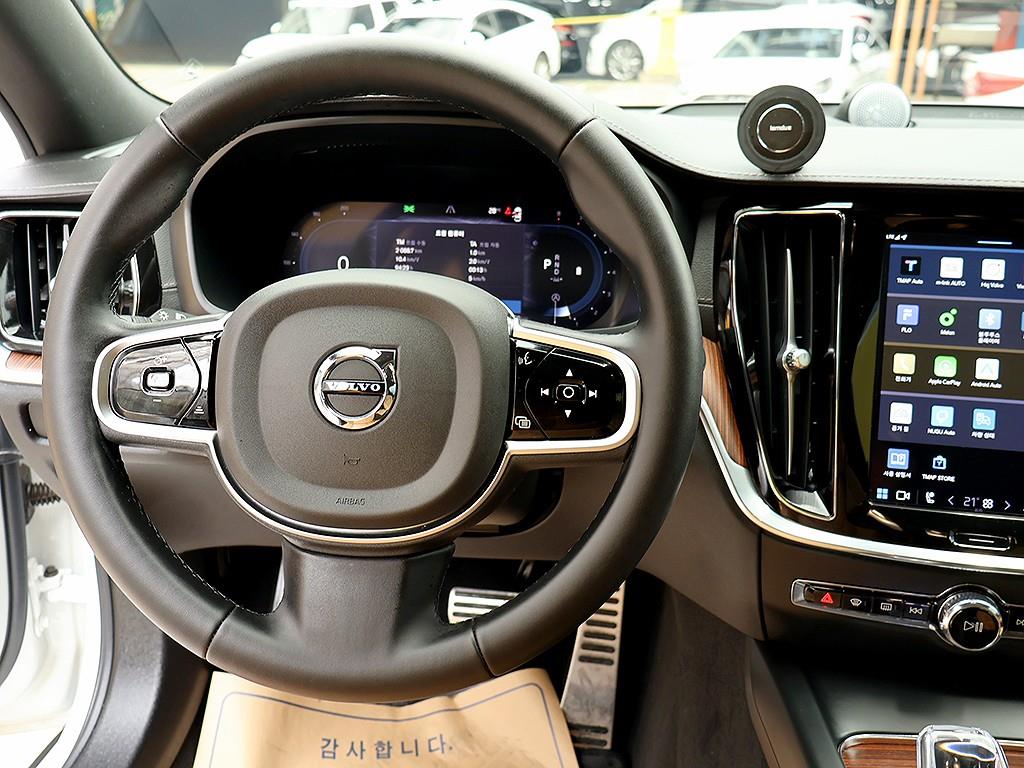 Volvo S60 2025 Blanco - Importación desde Corea - HF Imports Iquique - Foto 8