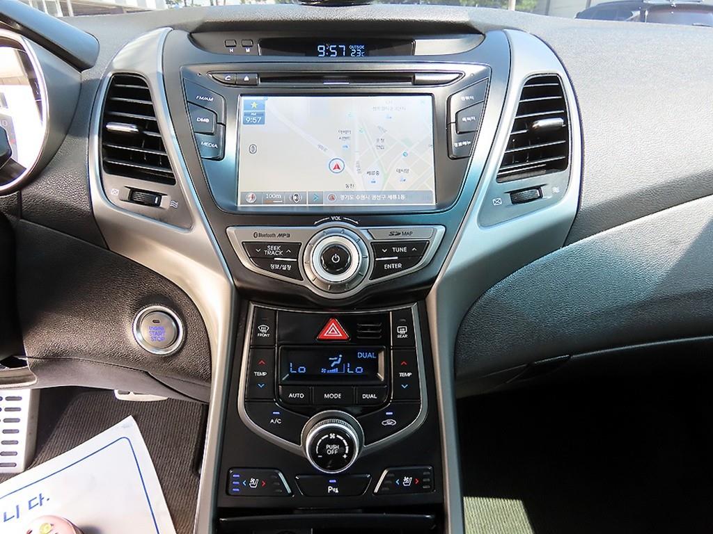 HYUNDAI Avante 2016 - Importación desde Corea - HF Imports Iquique - Foto 13