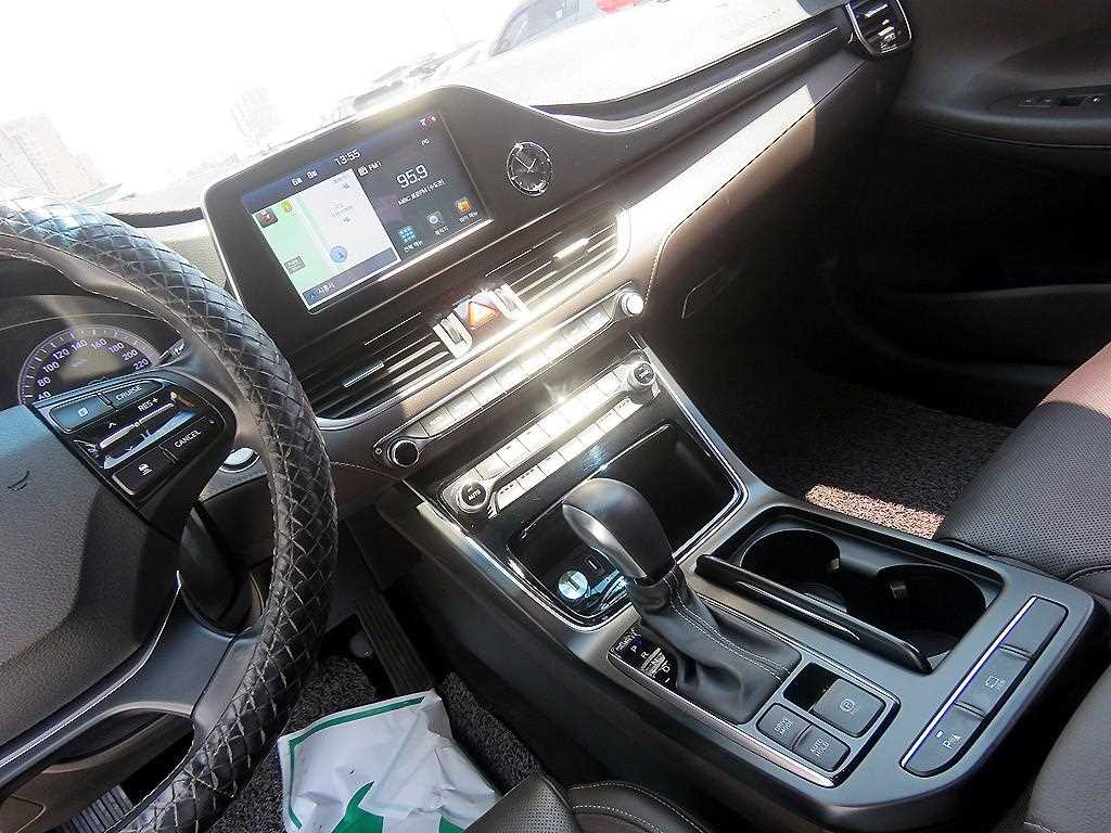 HYUNDAI Grandeur 2019 - Importación desde Corea - HF Imports Iquique - Foto 13