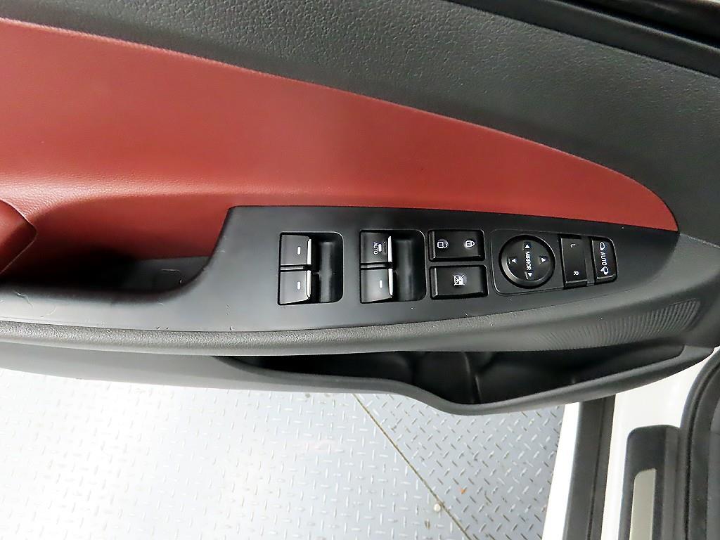 HYUNDAI Tucson - Vista 11