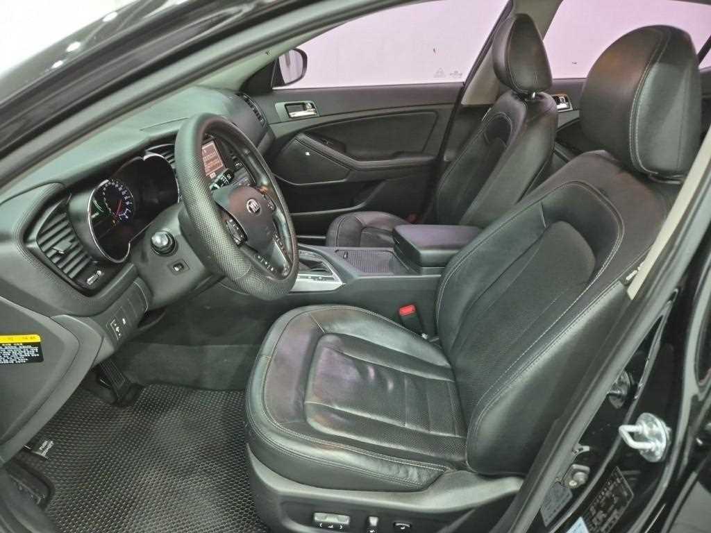 KIA K5 - Vista 11