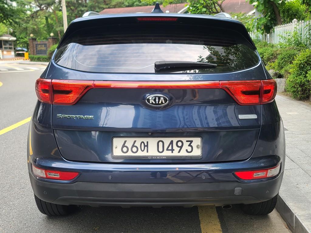 KIA Sportage - Vista 4