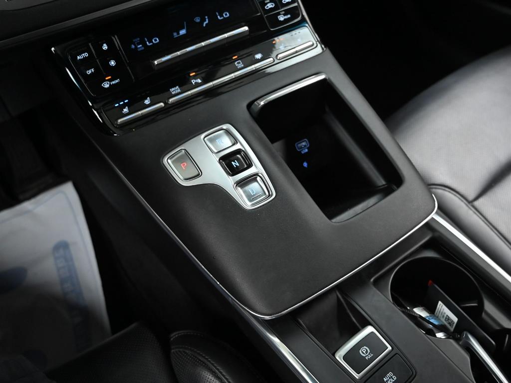 HYUNDAI Grandeur - Vista 9