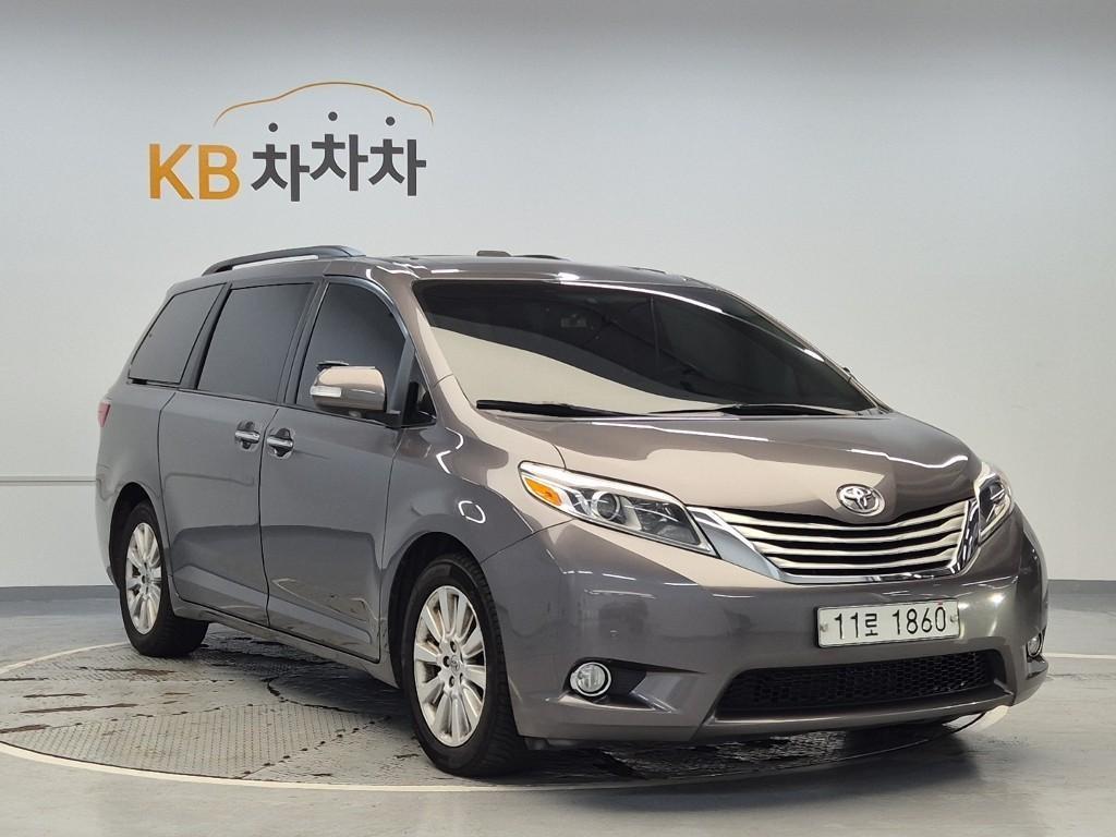 Toyota Siena - Vista 2