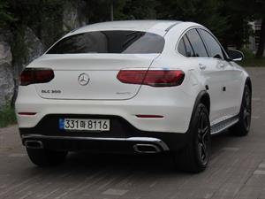 Mercedes Benz GLC Class - Vista 6