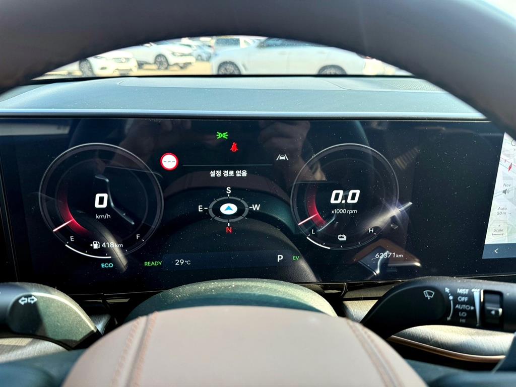 HYUNDAI Grandeur - Vista 10