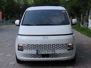 HYUNDAI Staria - Vista 2