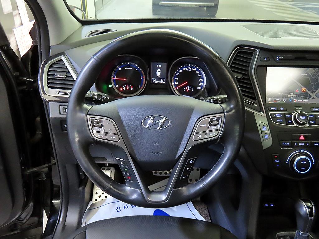 HYUNDAI Santa Fe - Vista 8