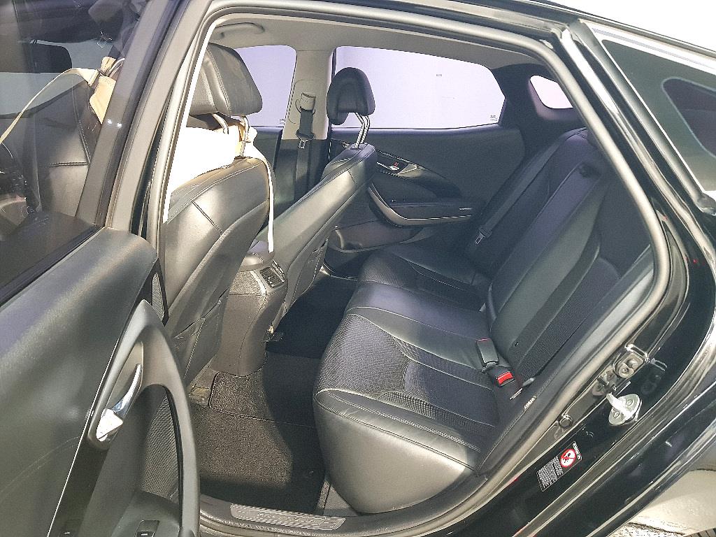HYUNDAI Grandeur - Vista 9