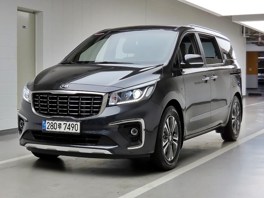 KIA Carnival - Vista 2