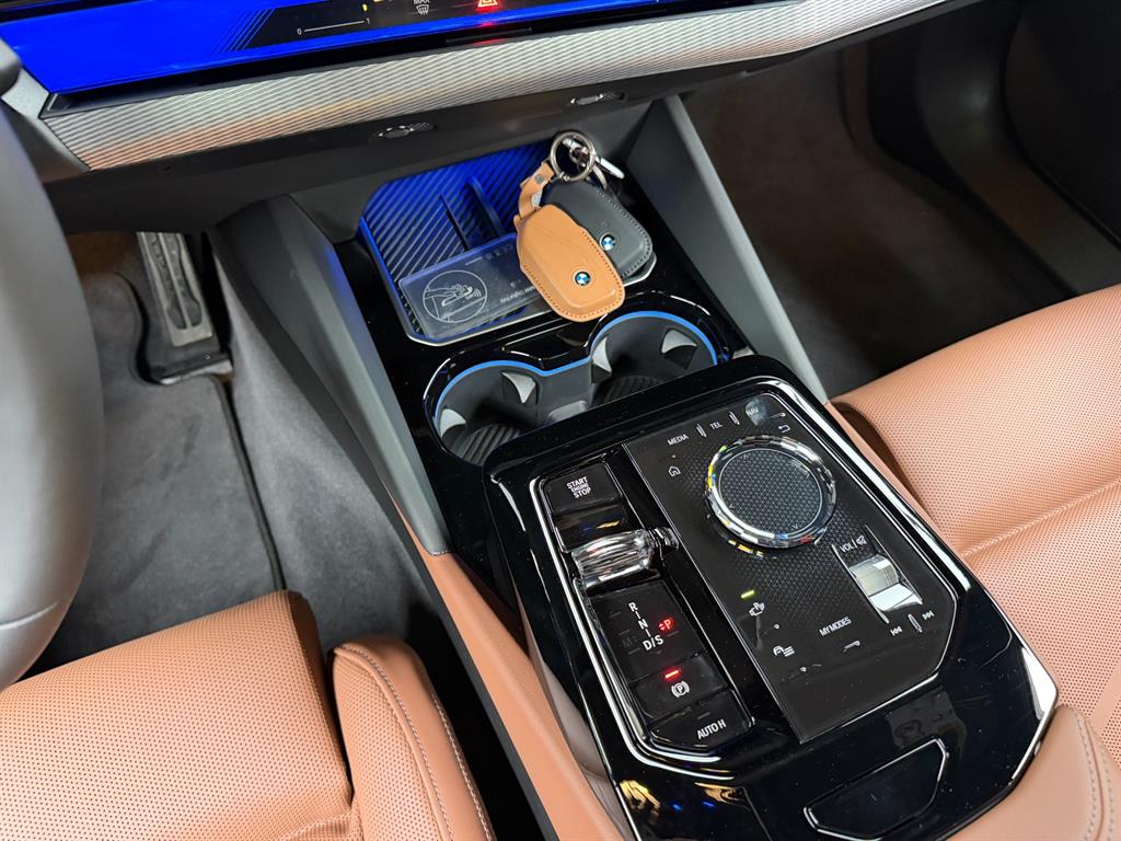 BMW 5 Series - Vista 10
