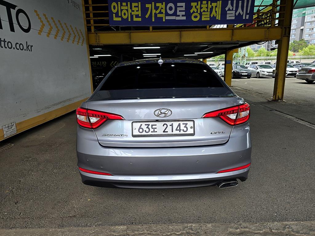HYUNDAI Sonata - Vista 6