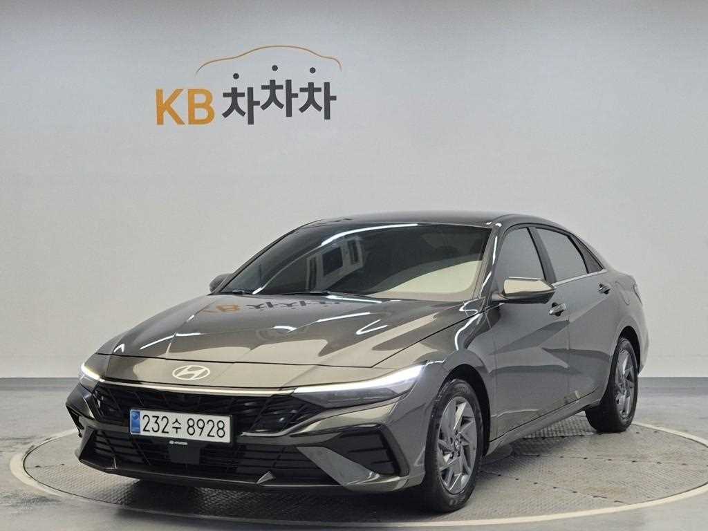 HYUNDAI Avante 2024 Gris - Importación desde Corea - HF Imports Iquique - Foto 1