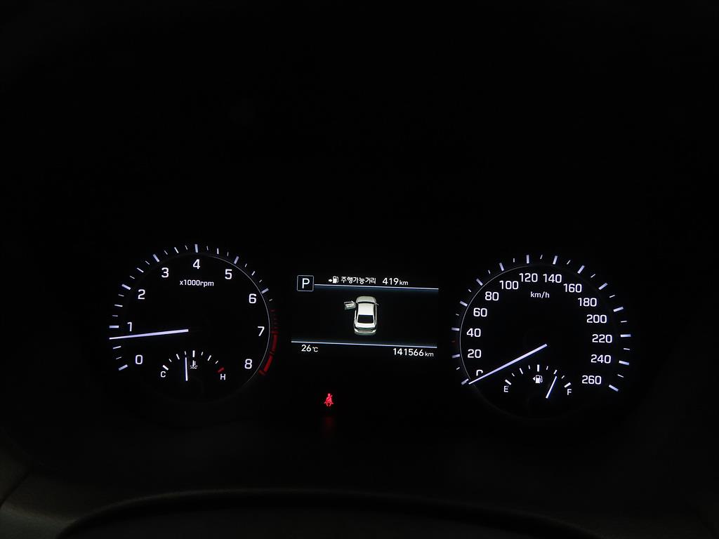 Genesis G80 - Vista 9