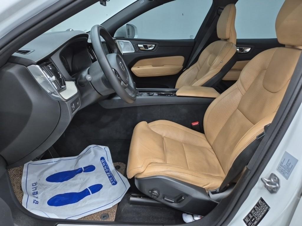 Volvo XC60 - Vista 11