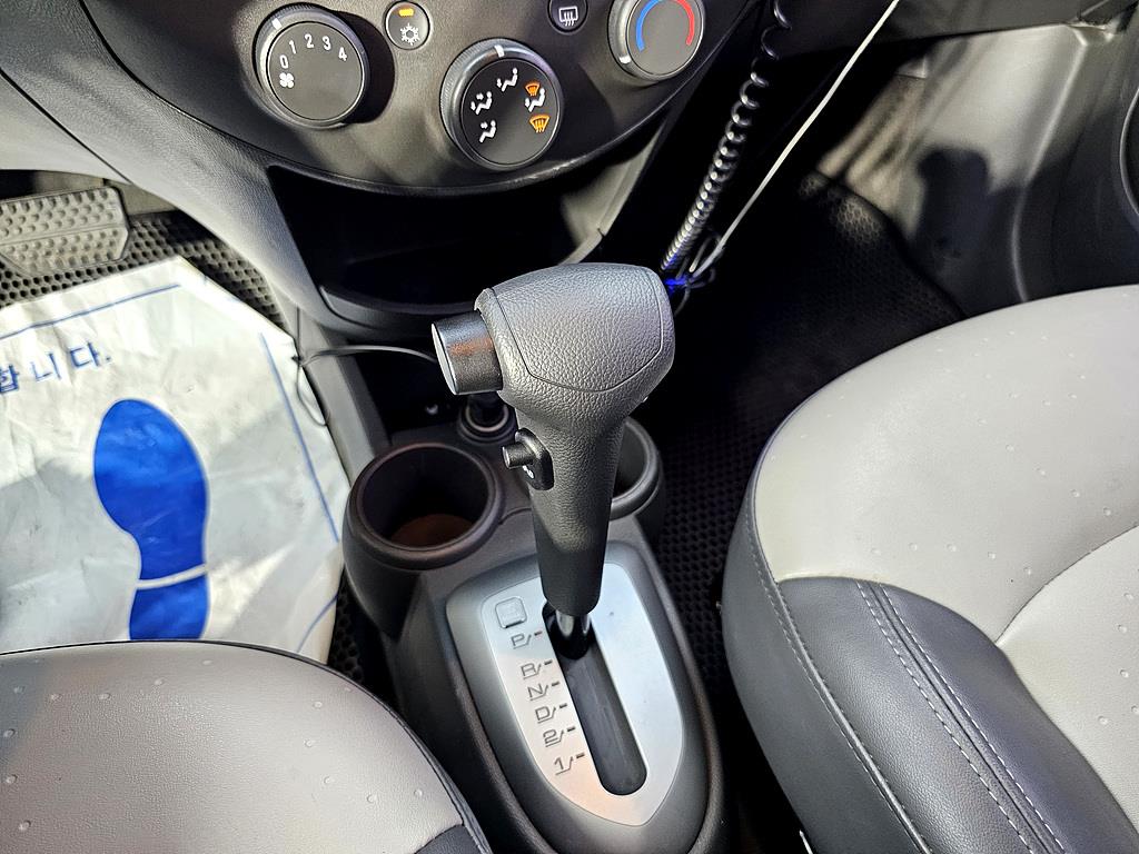 Chevrolet Spark 2012 Plateado - Importación desde Corea - HF Imports Iquique - Foto 14
