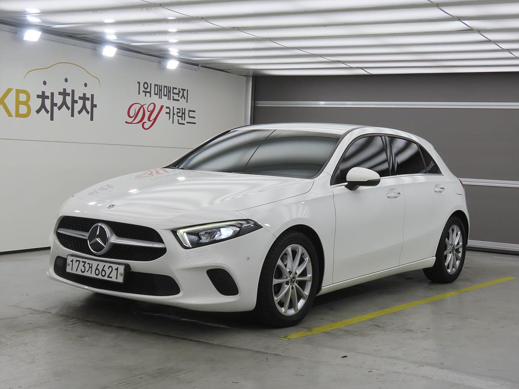 Mercedes Benz A Class 2020 Blanco - Importación desde Corea - HF Imports Iquique - Foto 1
