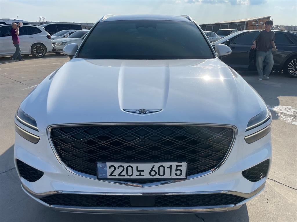 Genesis GV70 2025 Blanco - Importación desde Corea - HF Imports Iquique - Foto 1