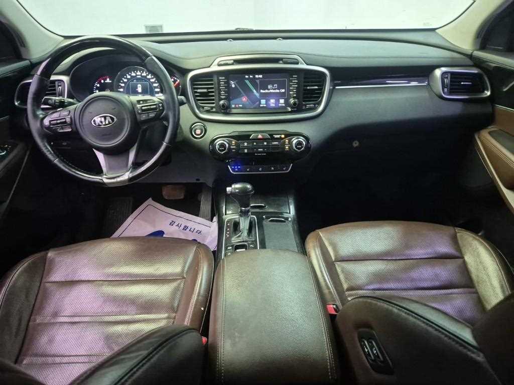 KIA Sorento - Vista 7