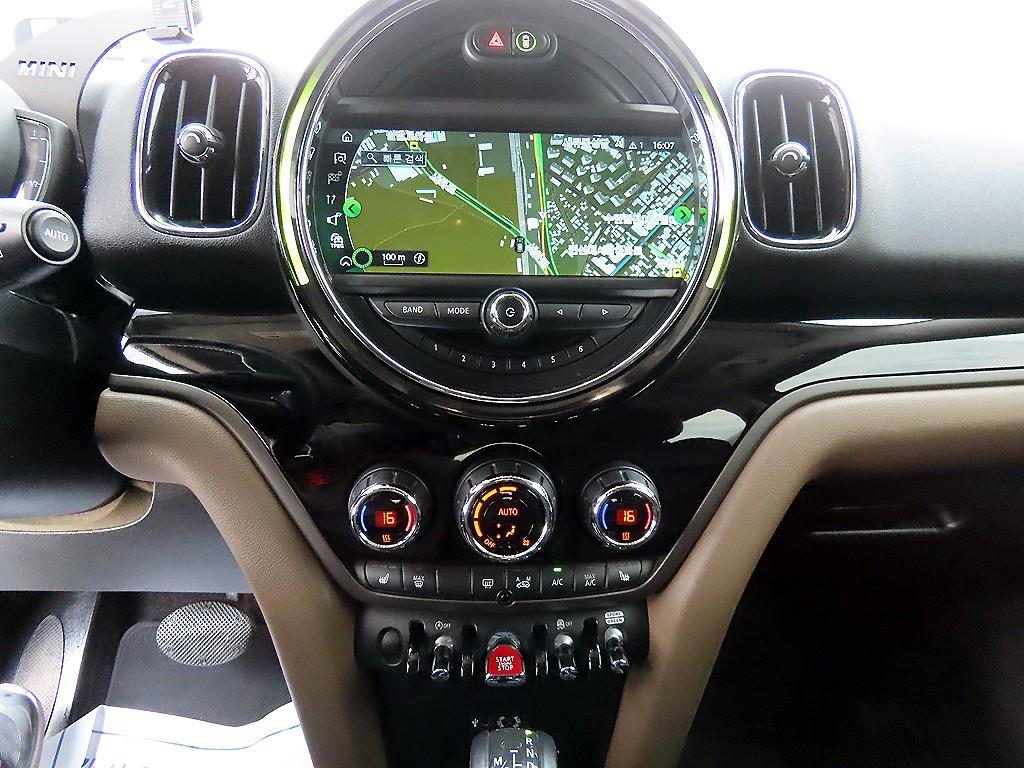 Mini Countryman 2018 Azul - Importación desde Corea - HF Imports Iquique - Foto 14