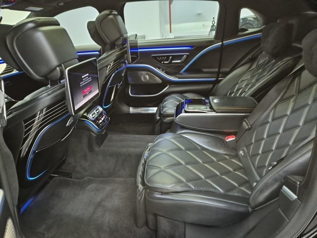 Mercedes Benz S Class - Vista 12