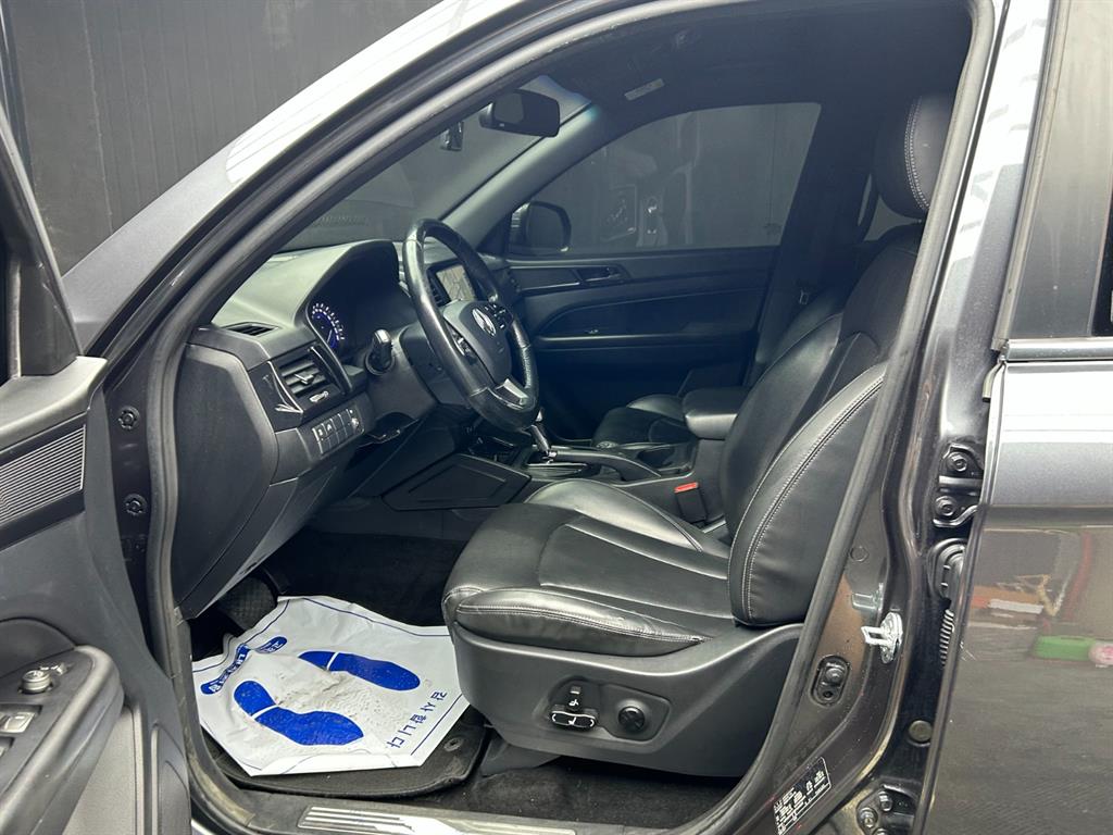 Ssangyong Rexton - Vista 6