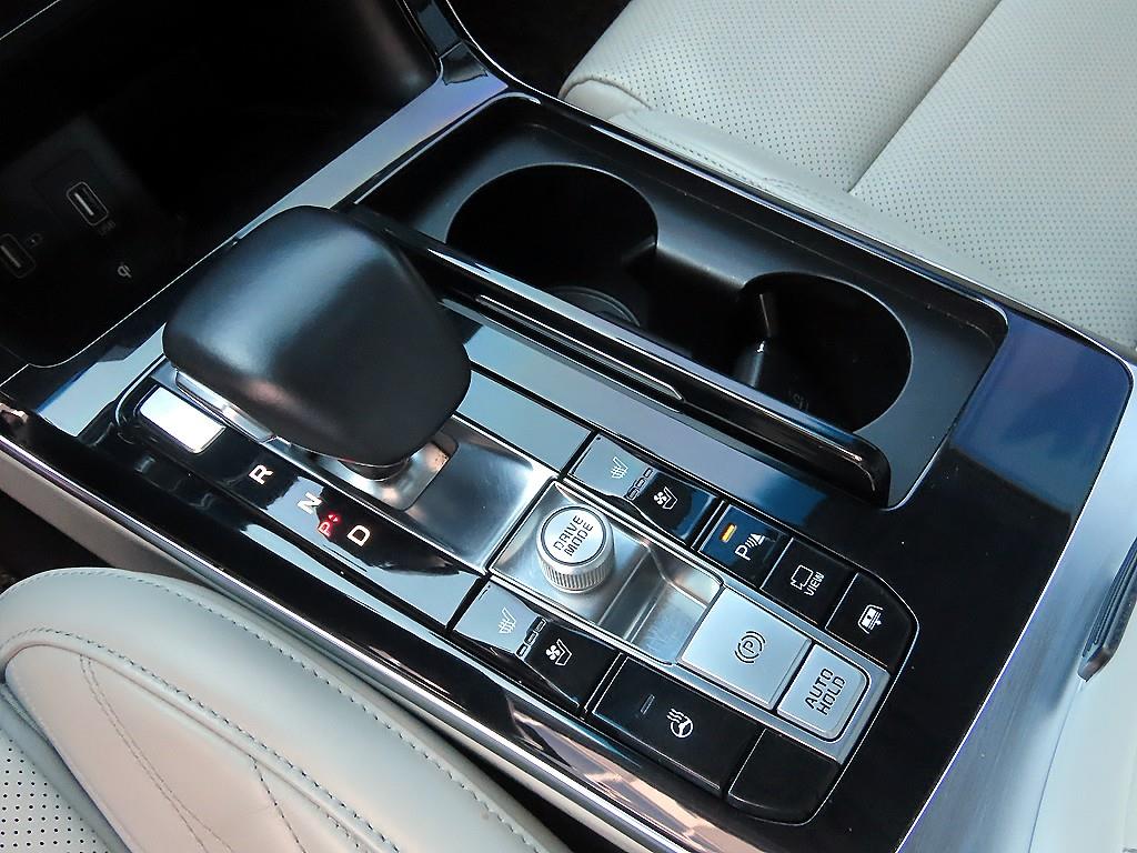 KIA K7 - Vista 10