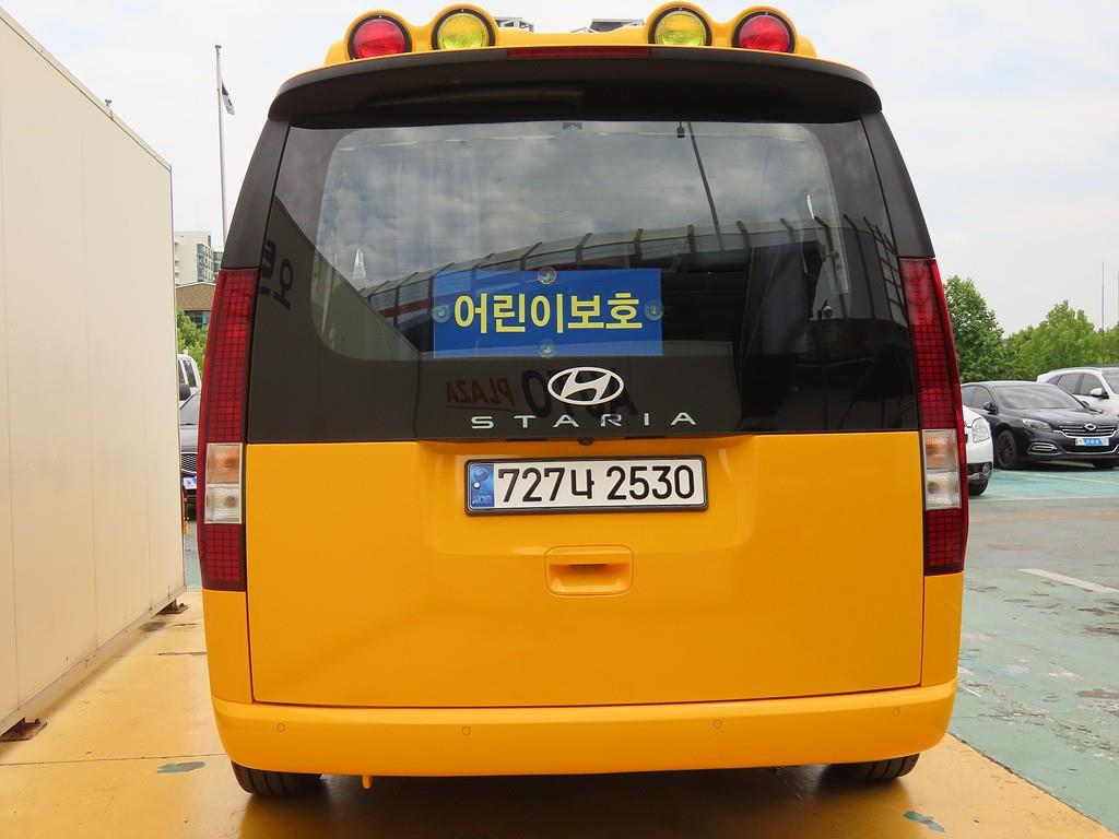 HYUNDAI Staria - Vista 4