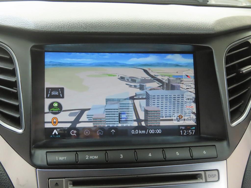 HYUNDAI Grandeur 2016 Negro - Importación desde Corea - HF Imports Iquique - Foto 15