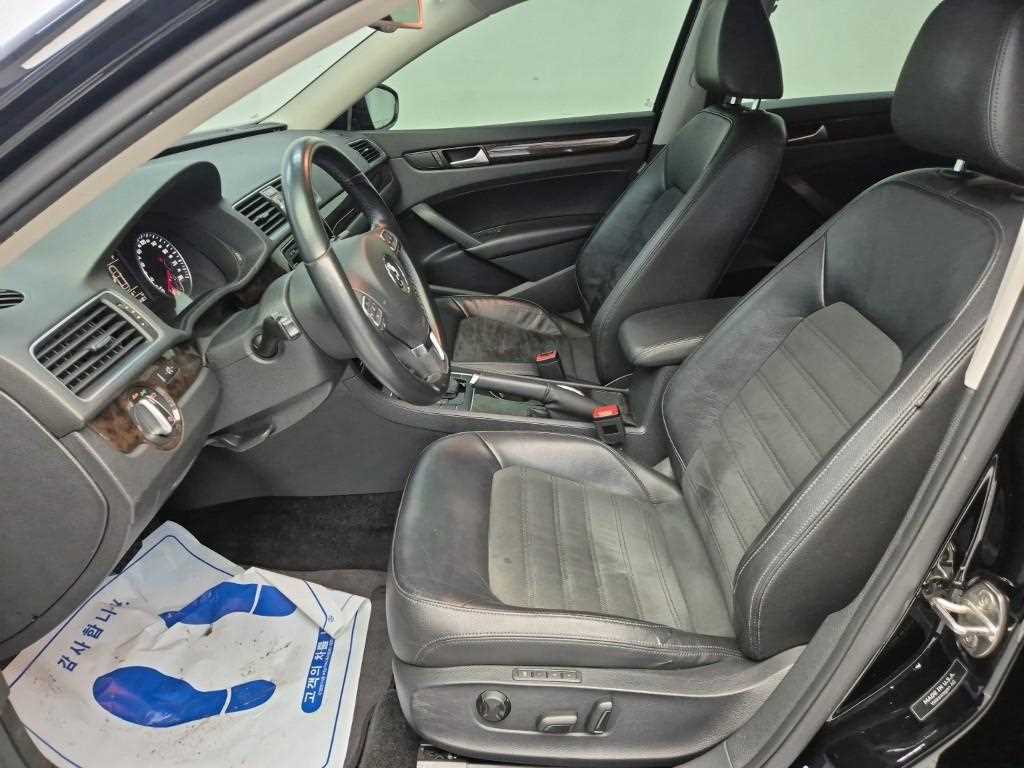 Volkswagen Passat 2015 Negro - Importación desde Corea - HF Imports Iquique - Foto 13