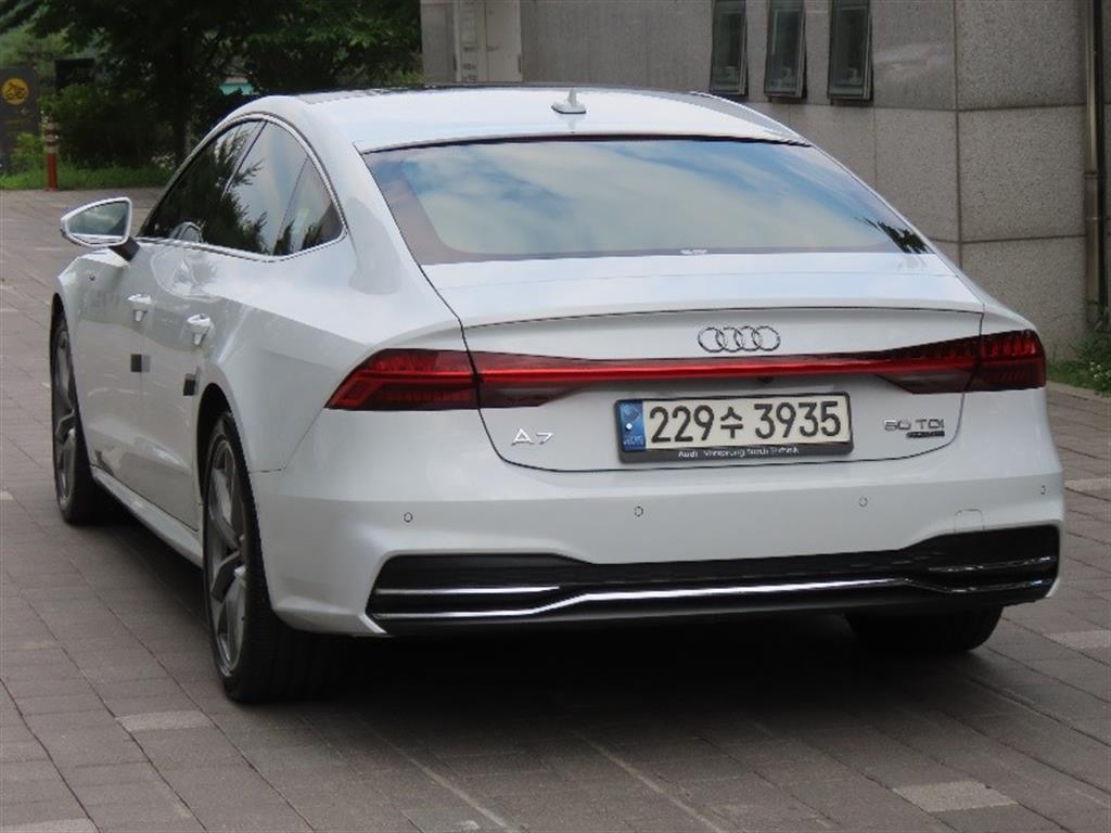 Audi A7 - Vista 7